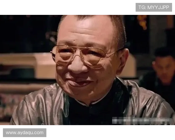 阿苏埃角球进攻推搡引发金珍洙疑似受伤倒地演技引热议 阿苏埃角球进攻推搡引发金珍洙疑似受伤倒地演技引热议